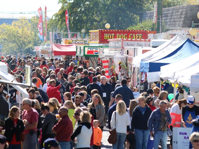 Ottawa County crowd Oak Harbor Apple Festival 2018 image